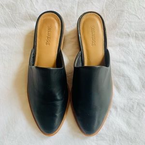 Soludos Venetian Mules